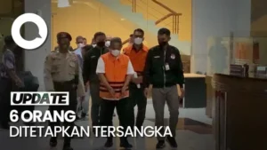 OTT Tulungagung! Bupati Gatut Ditahan KPK, Sepatu LV Disita
