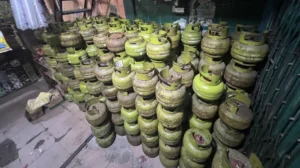 Pengoplosan LPG Subsidi Karanganyar: Keuntungan Rp 24 Juta per Hari
