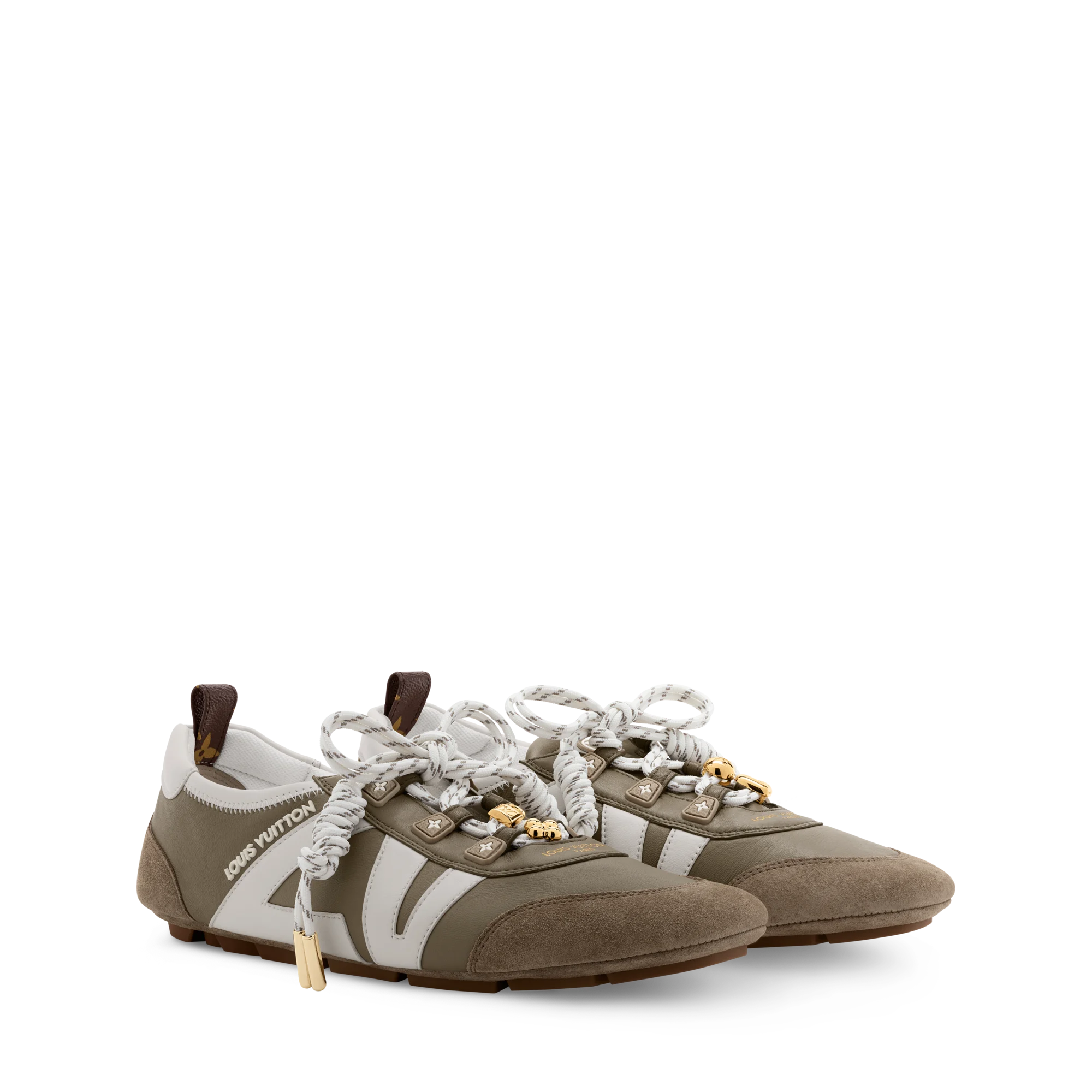 Sepatu LV Korupsi: Bupati Tulungagung Terjerat Pemerasan OPD