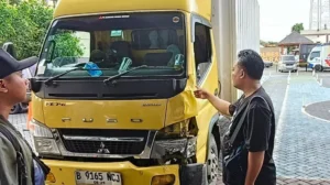 WNA Tabrak Lari di Jepara, Li Xiangguang Ditangkap Warga